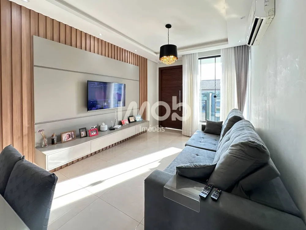 Casa, 3 quartos, 161 m² - Foto 2