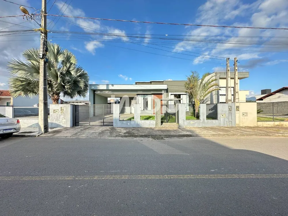 Casa, 3 quartos, 161 m² - Foto 8