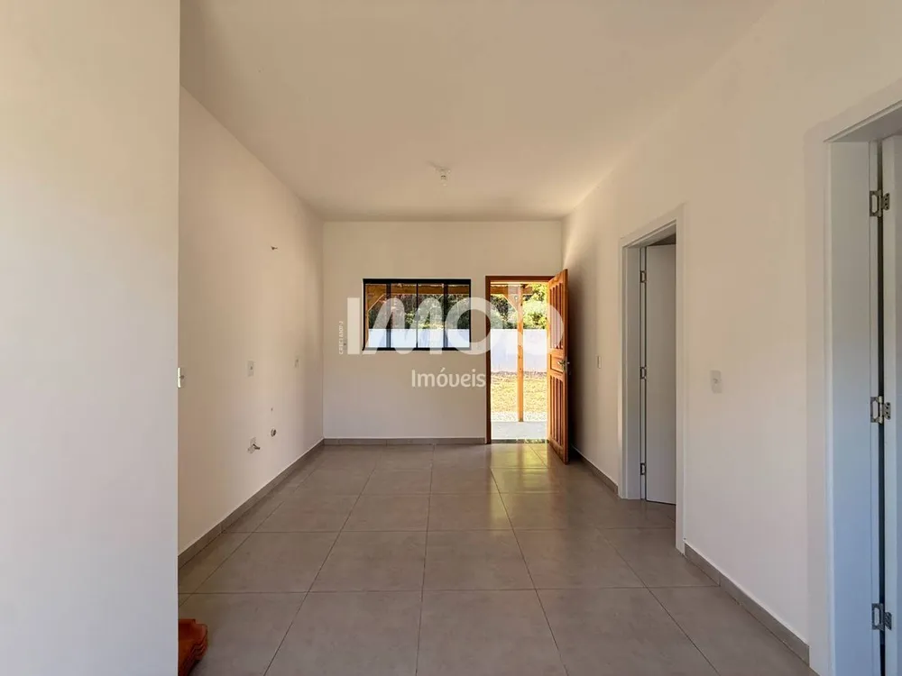 Casa, 1 quarto, 32 m² - Foto 1
