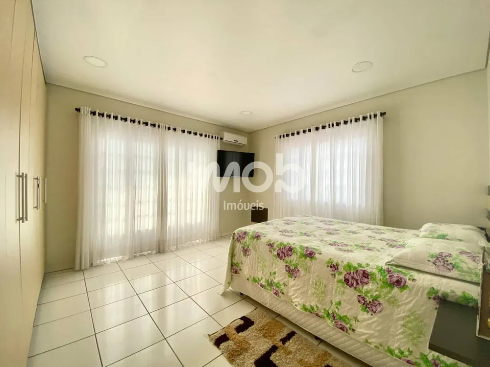 Casa, 4 quartos, 209 m² - Foto 12