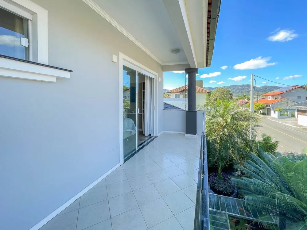 Casa, 3 quartos, 245 m² - Foto 9