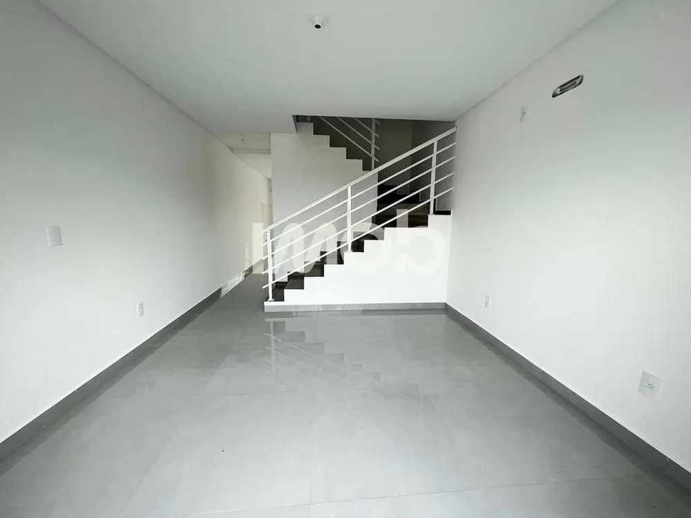 Casa, 2 quartos, 76 m² - Foto 2