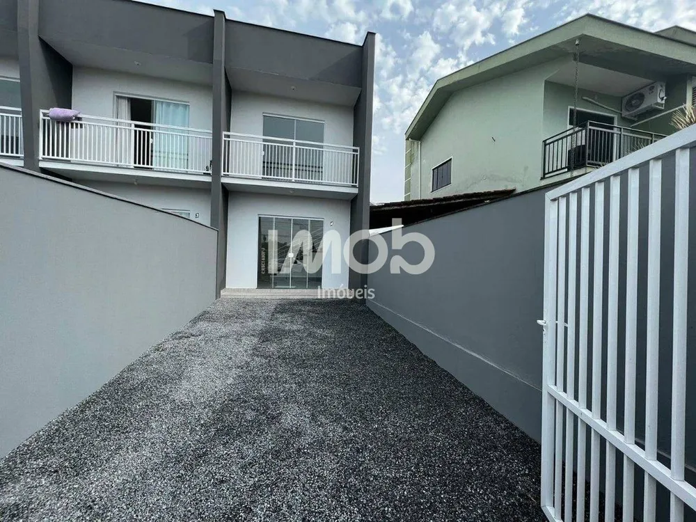 Casa, 2 quartos, 76 m² - Foto 1