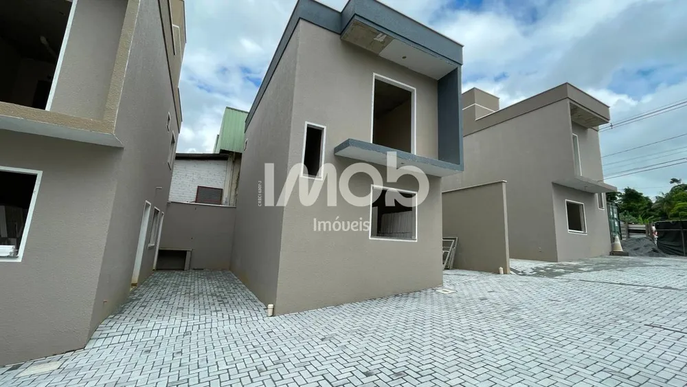 Casa, 2 quartos, 77 m² - Foto 2
