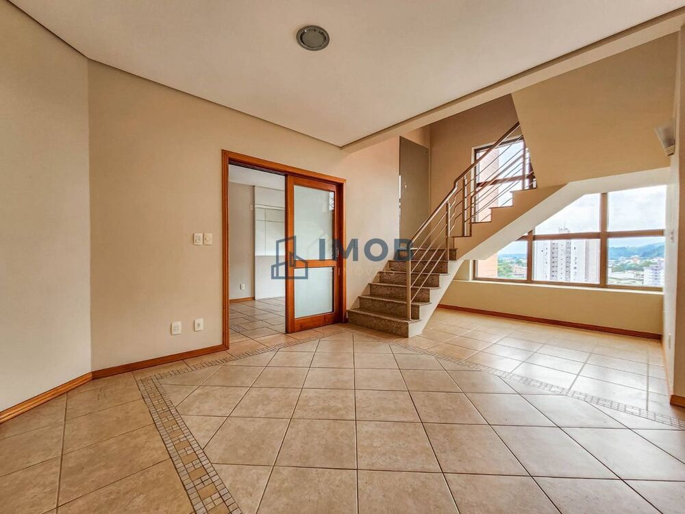 Apartamento à venda com 3 quartos, 321m² - Foto 2