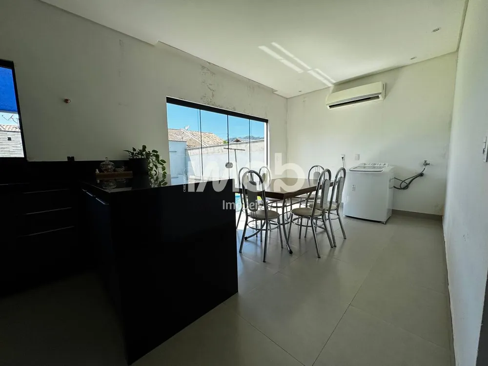 Casa, 2 quartos, 338 m² - Foto 6