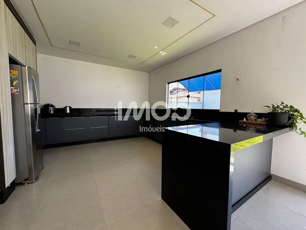 Casa, 2 quartos, 338 m² - Foto 7