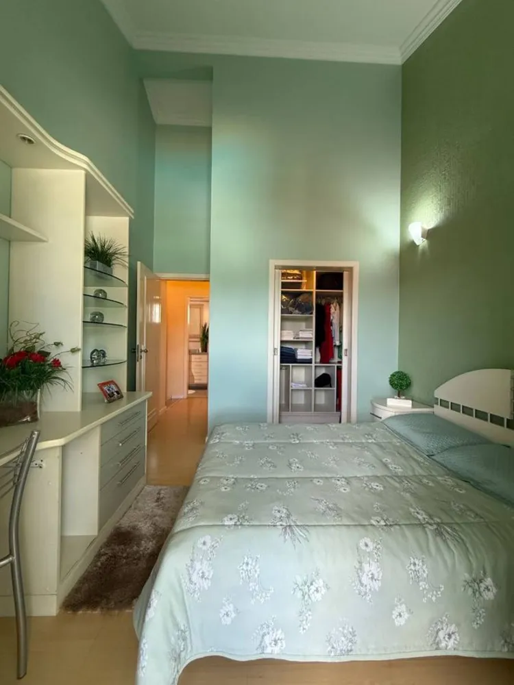 Casa, 3 quartos, 256 m² - Foto 7