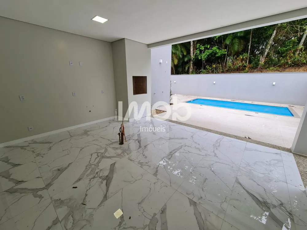 Casa, 3 quartos, 210 m² - Foto 4