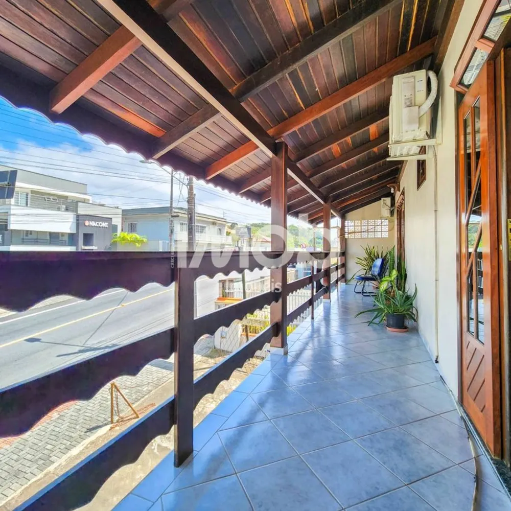 Casa, 3 quartos, 216 m² - Foto 8