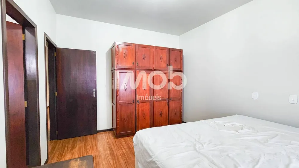 Casa, 3 quartos, 216 m² - Foto 3