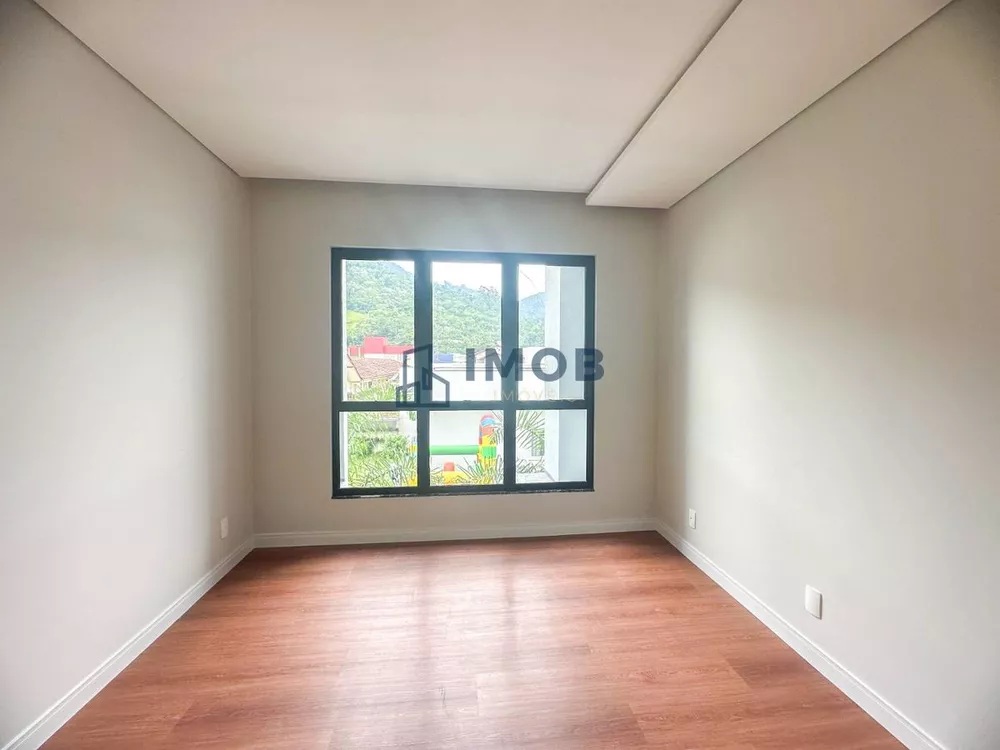 Casa à venda com 3 quartos, 173m² - Foto 9