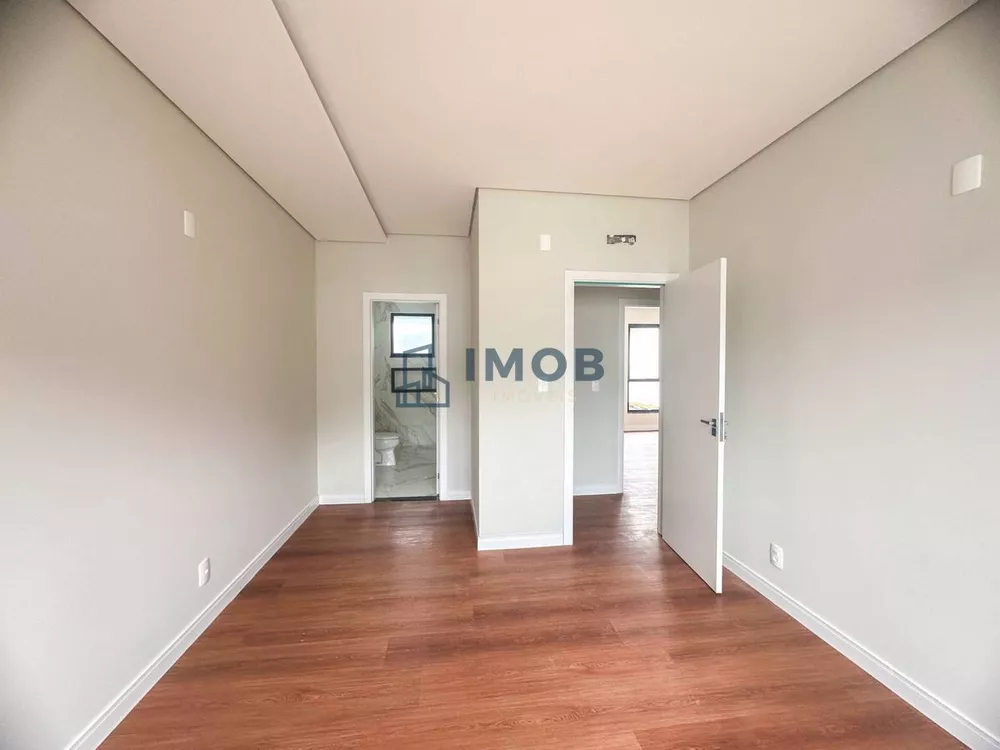 Casa à venda com 3 quartos, 173m² - Foto 10