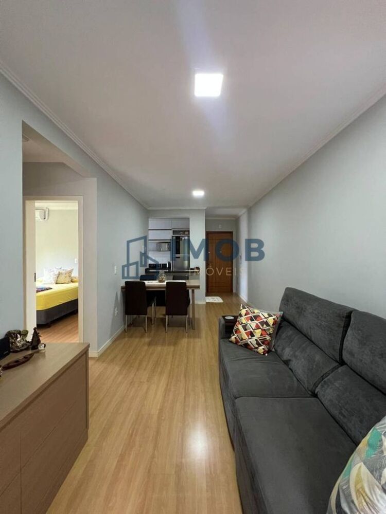 Apartamento à venda com 2 quartos, 63m² - Foto 1