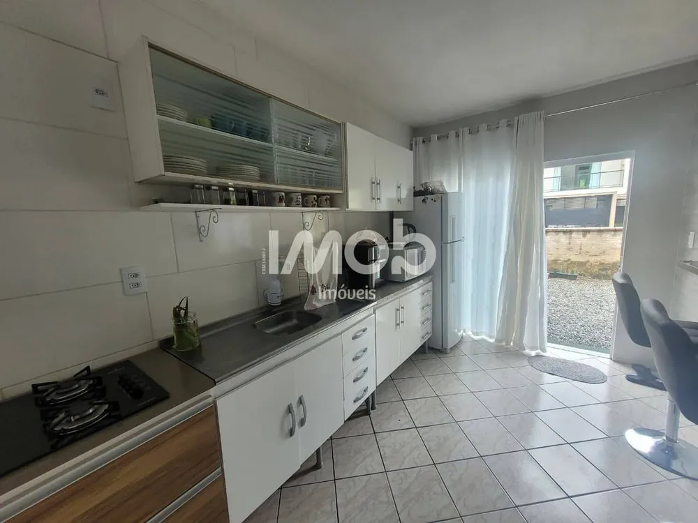 Casa, 3 quartos, 130 m² - Foto 2