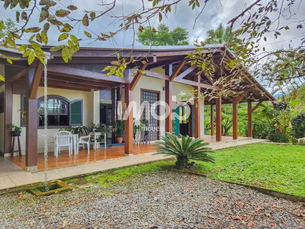 Casa, 4 quartos, 400 m² - Foto 1