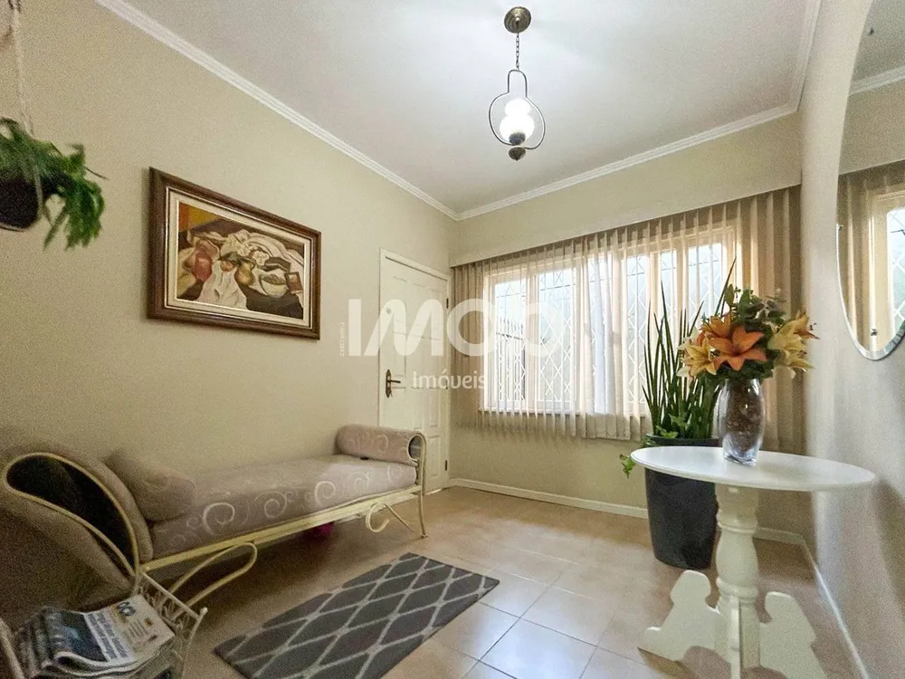 Casa, 3 quartos, 202 m² - Foto 2