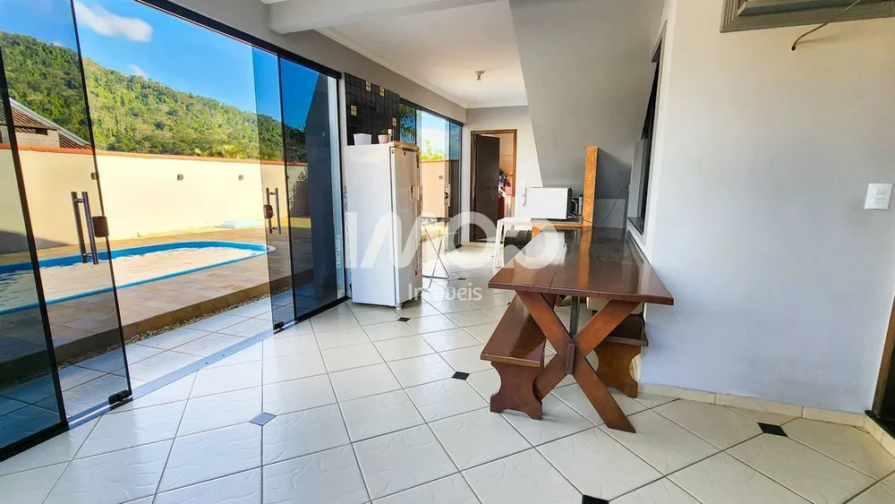 Casa, 3 quartos, 185 m² - Foto 12