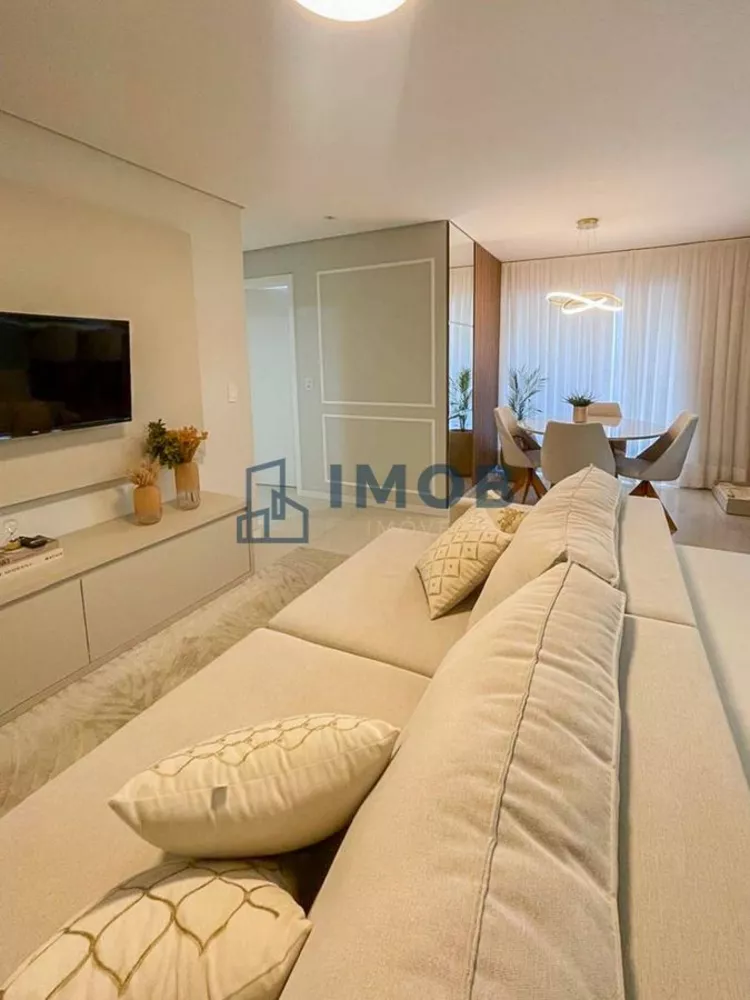 Apartamento à venda com 2 quartos, 74m² - Foto 2