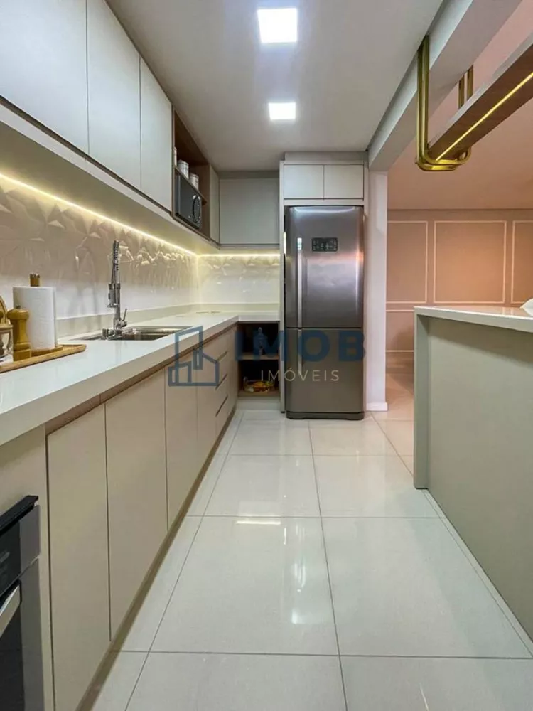 Apartamento à venda com 2 quartos, 74m² - Foto 8