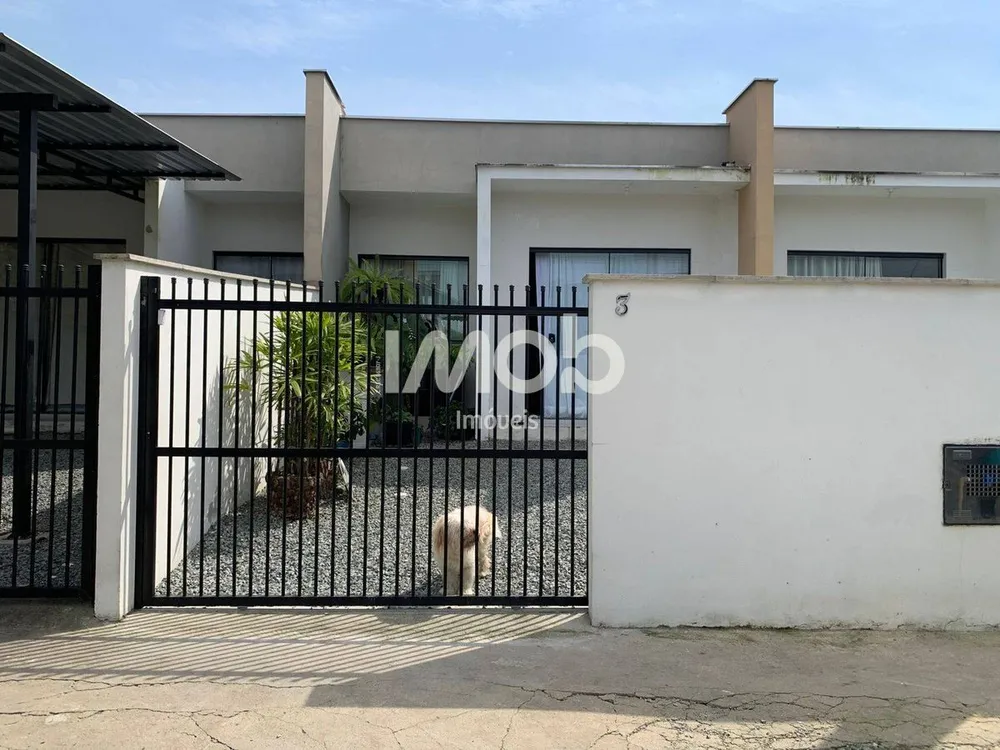 Casa, 3 quartos, 74 m² - Foto 1