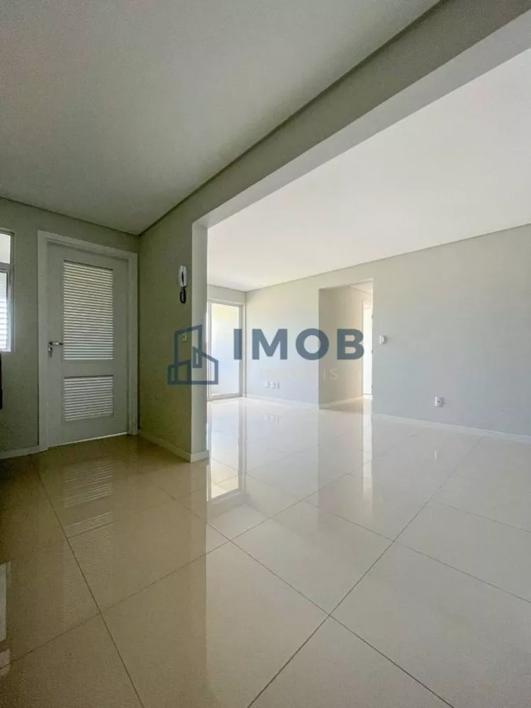 Apartamento à venda com 3 quartos, 95m² - Foto 3