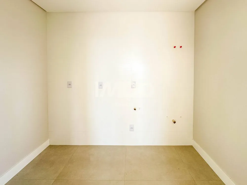 Apartamento, 3 quartos, 153 m² - Foto 2