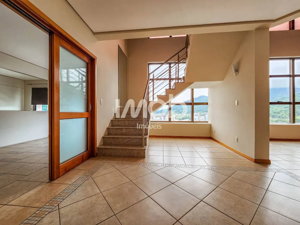 Apartamento, 3 quartos, 321 m² - Foto 2