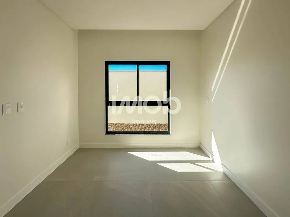 Casa, 3 quartos, 175 m² - Foto 1