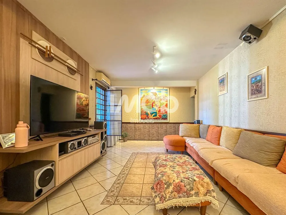 Casa, 4 quartos, 324 m² - Foto 9