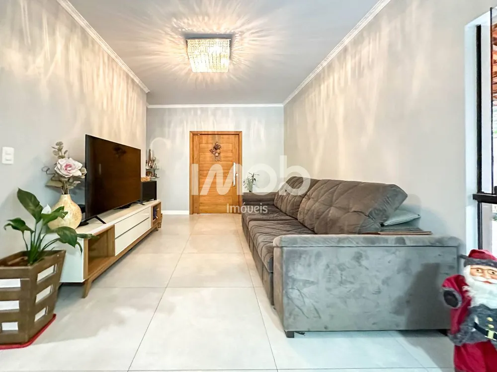 Casa, 3 quartos, 230 m² - Foto 7