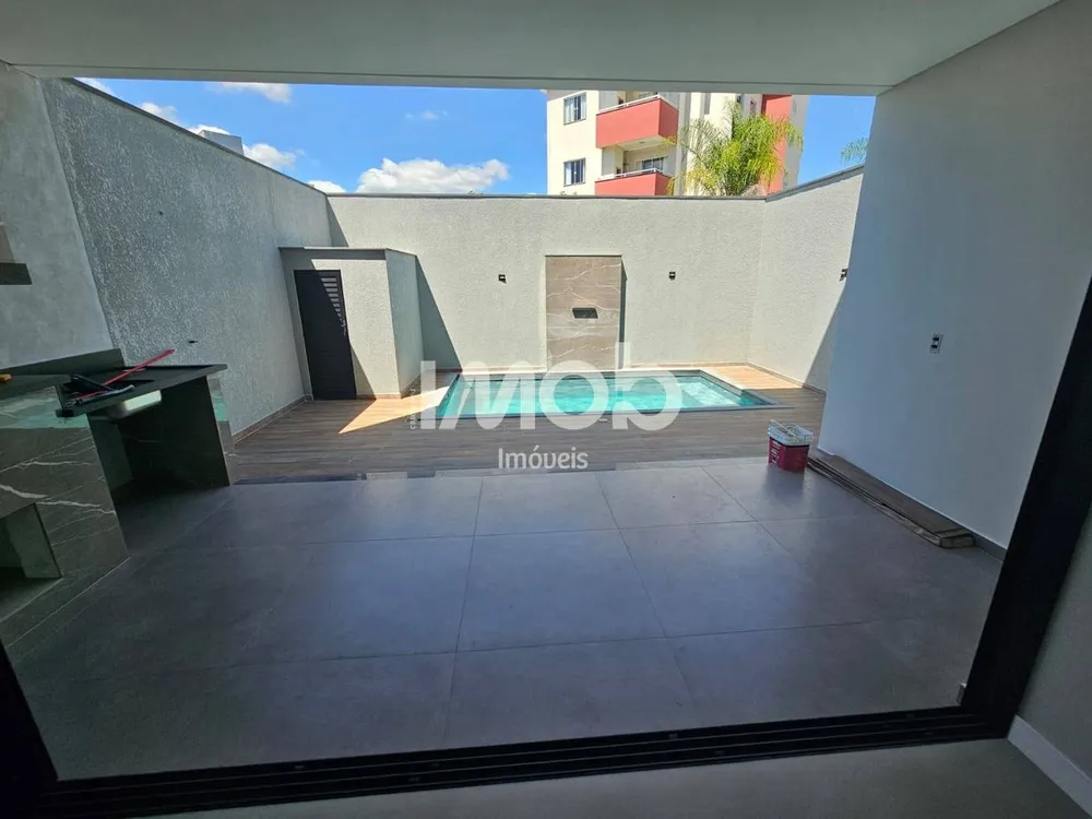 Casa, 3 quartos, 208 m² - Foto 9