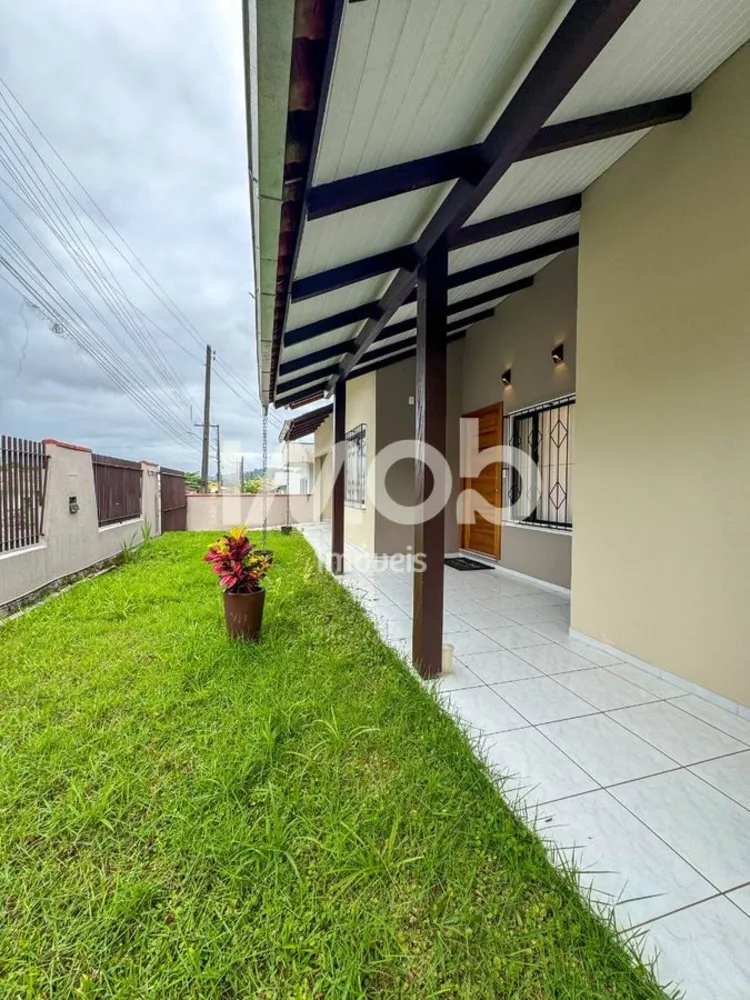 Casa, 3 quartos, 178 m² - Foto 2