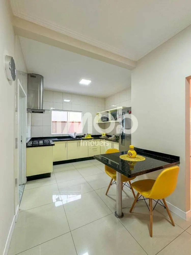 Casa, 3 quartos, 178 m² - Foto 6
