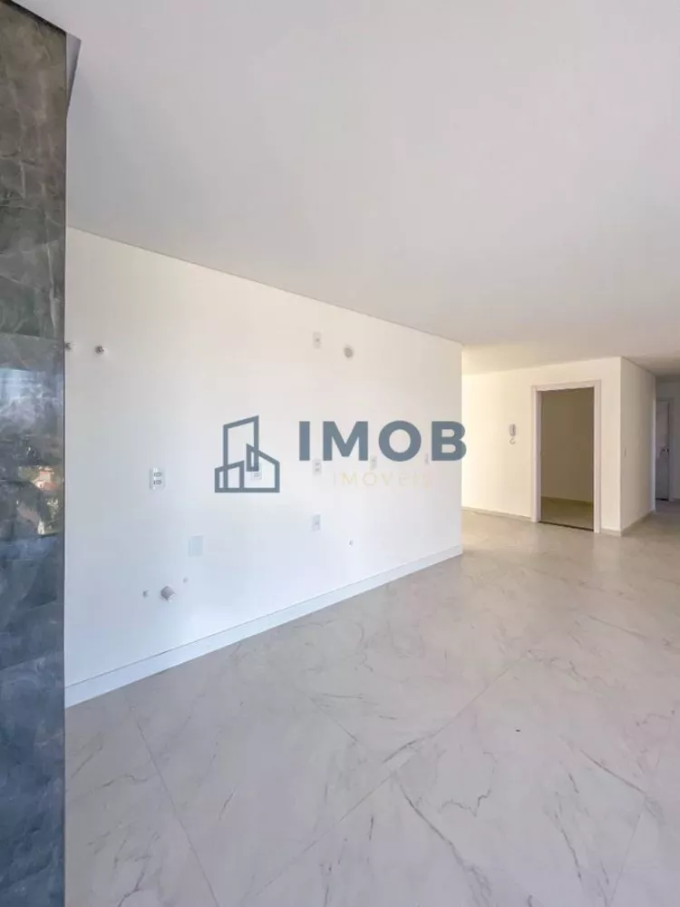 Apartamento à venda com 3 quartos, 117m² - Foto 8