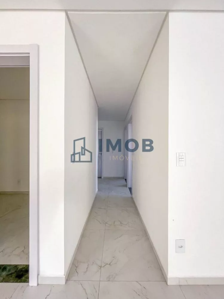 Apartamento à venda com 3 quartos, 117m² - Foto 9