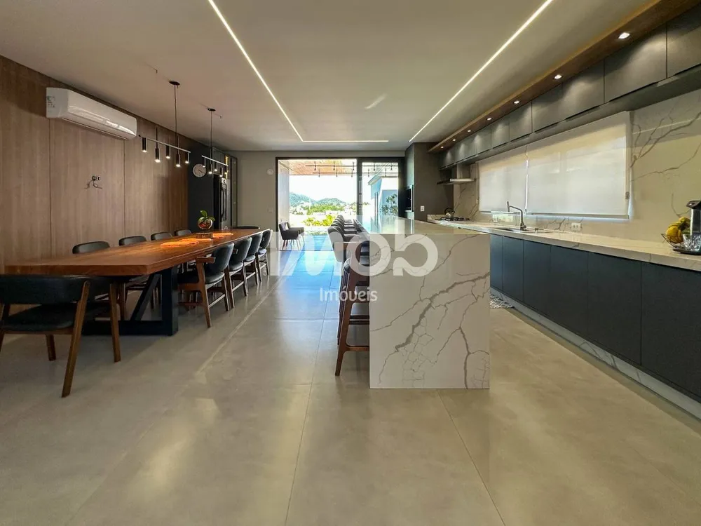 Casa, 3 quartos, 326 m² - Foto 3