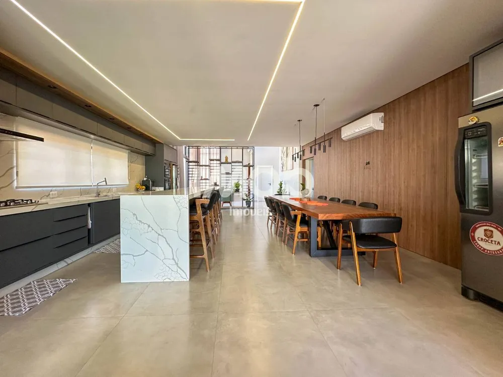 Casa, 3 quartos, 326 m² - Foto 5