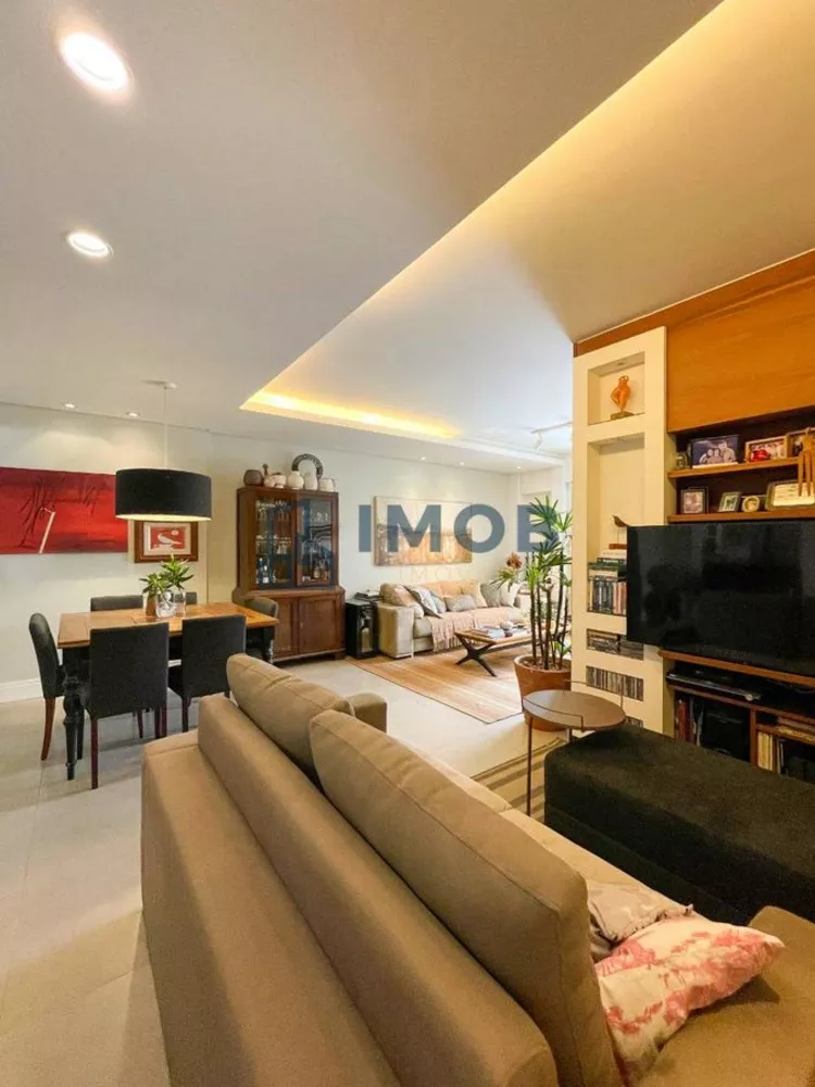 Apartamento à venda com 3 quartos, 122m² - Foto 4