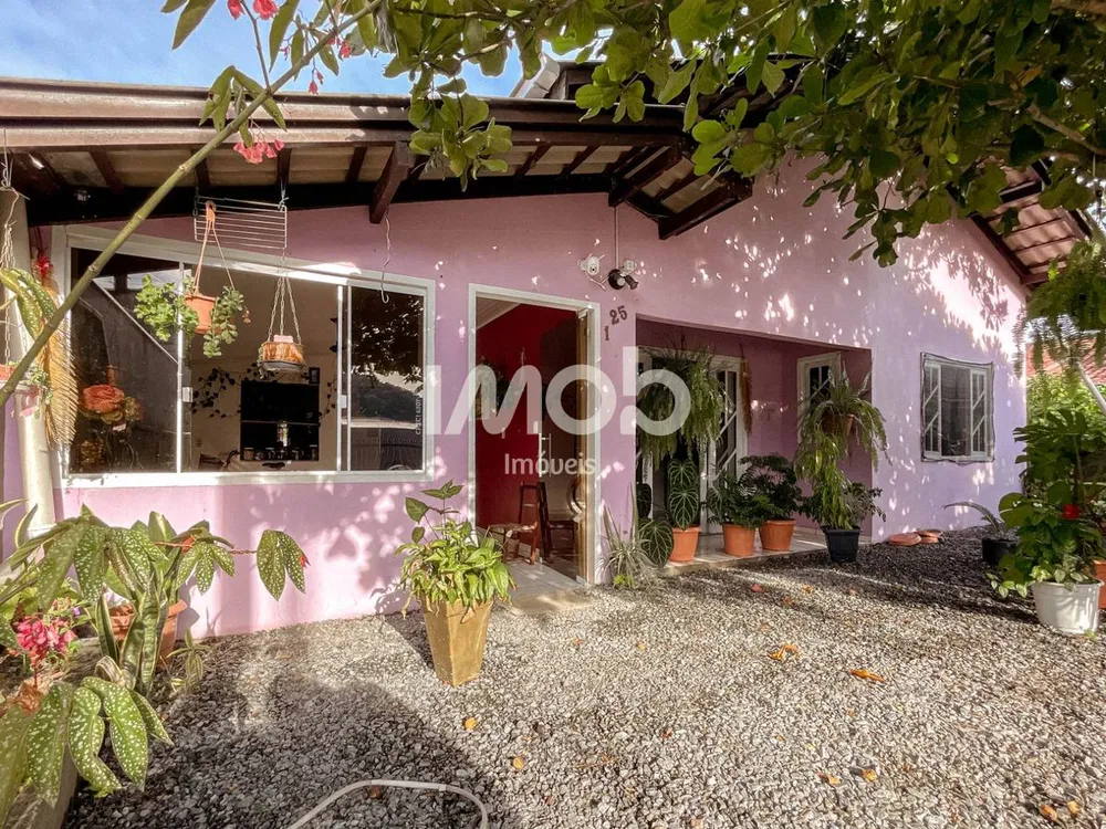 Casa, 3 quartos, 80 m² - Foto 1
