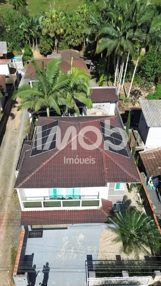 Casa, 3 quartos, 192 m² - Foto 2