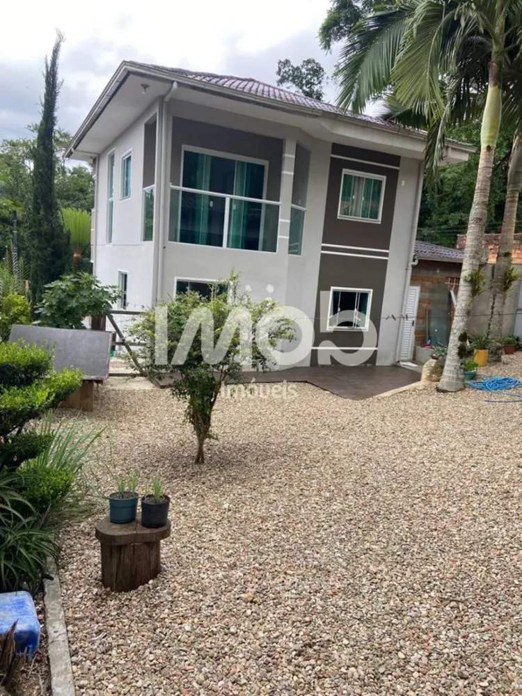 Casa, 3 quartos, 192 m² - Foto 3