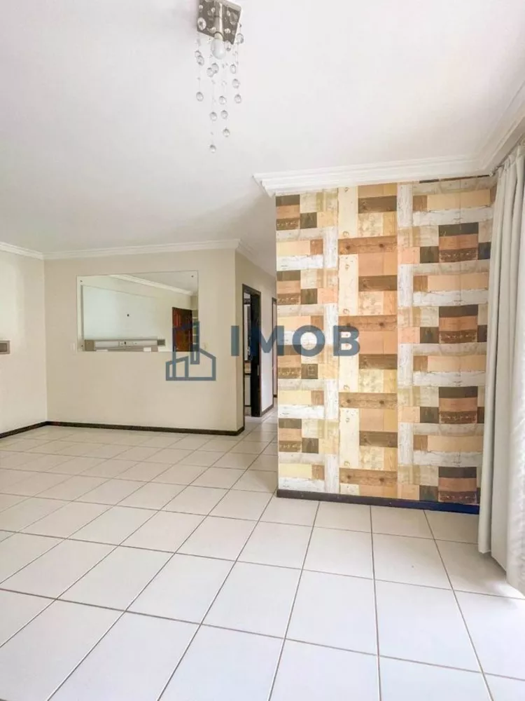 Apartamento à venda com 3 quartos, 85m² - Foto 3