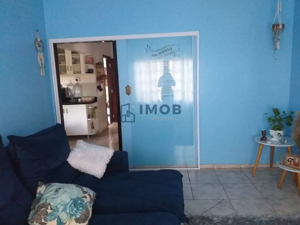 Casa à venda com 3 quartos, 141m² - Foto 3