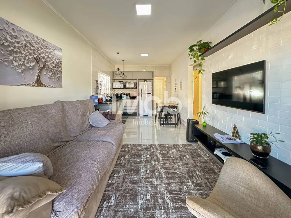 Casa, 3 quartos, 100 m² - Foto 1