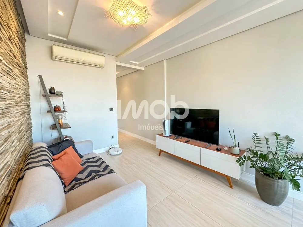 Apartamento, 3 quartos, 121 m² - Foto 2