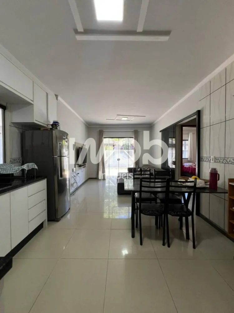 Casa, 3 quartos, 148 m² - Foto 3