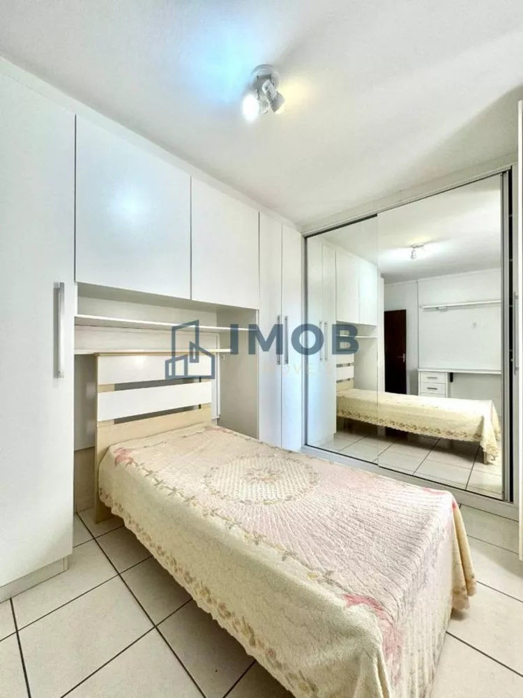 Apartamento à venda com 2 quartos, 87m² - Foto 3