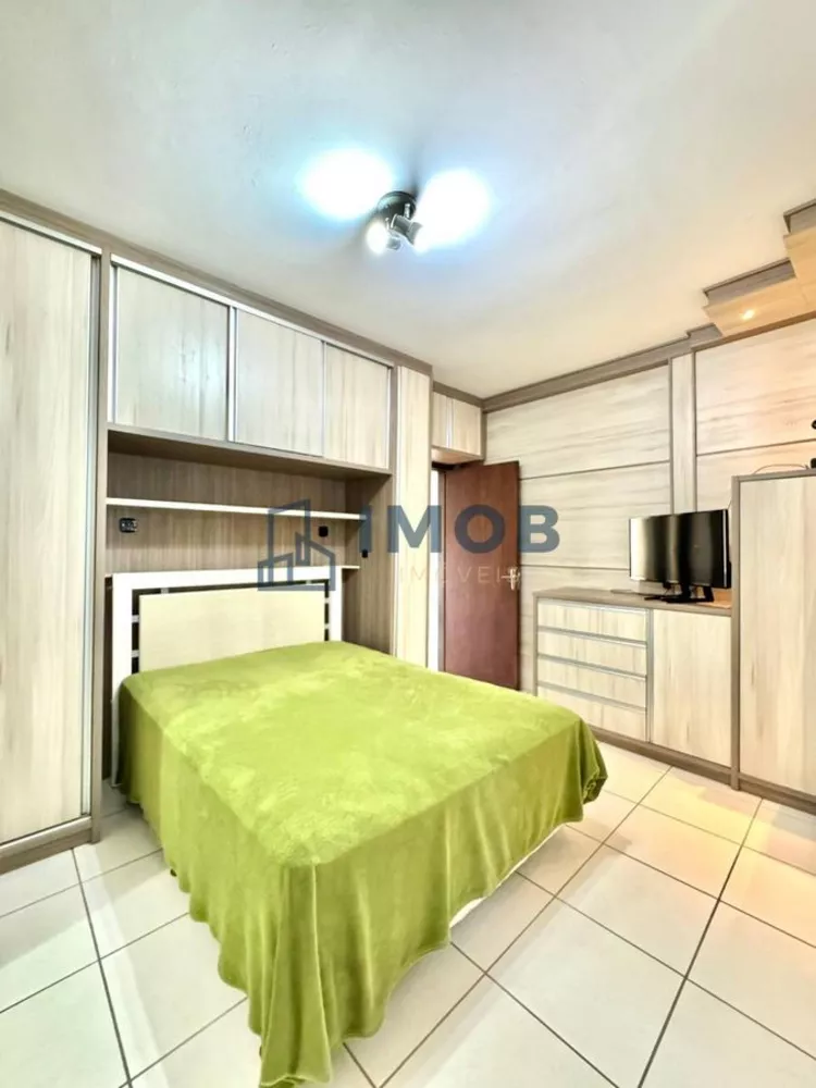 Apartamento à venda com 2 quartos, 87m² - Foto 2