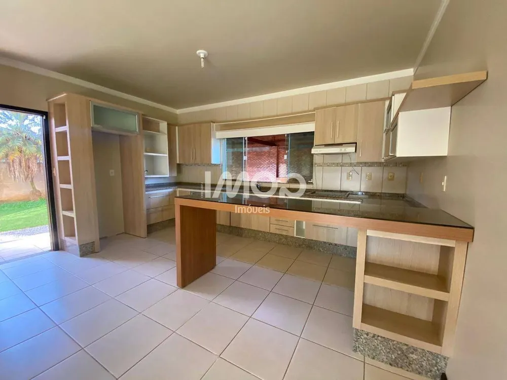 Casa, 3 quartos, 156 m² - Foto 4